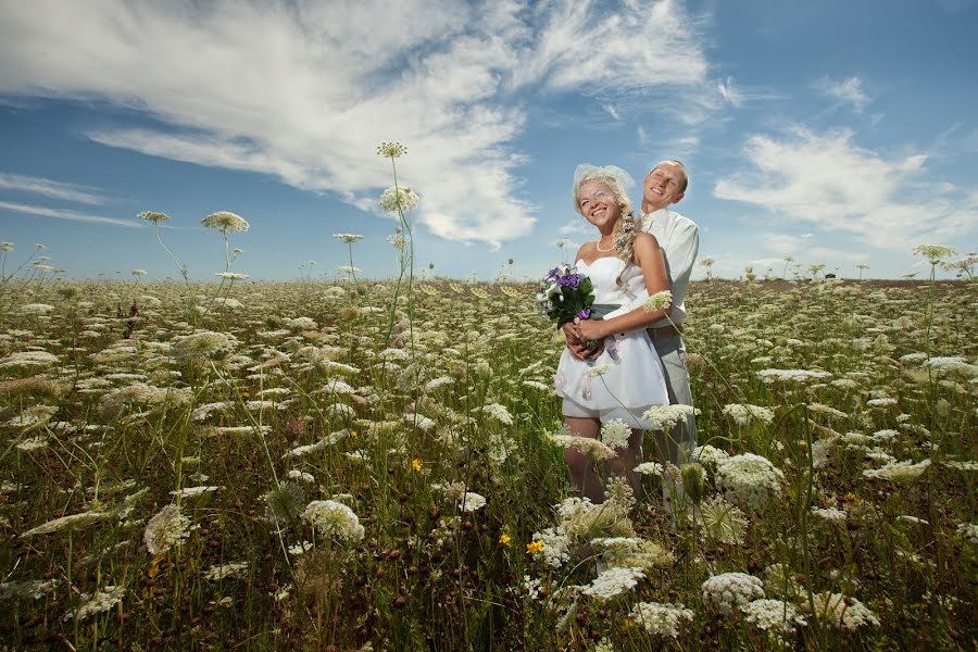 Svadobný fotograf Irina Khutornaya (ireewka). Fotografia publikovaná 18. júla 2014