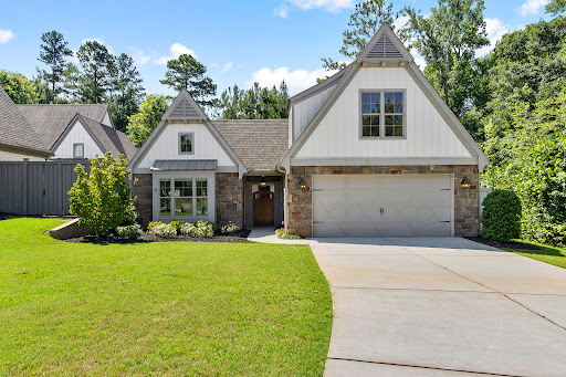 Luxury house for sale in Newnan (United States) - Modern house with garden and double garage