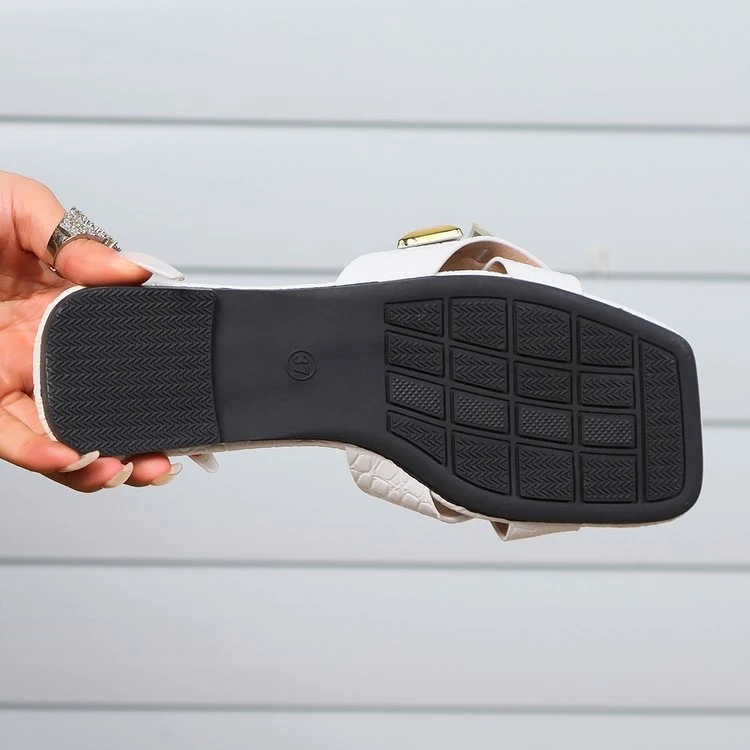 Title 12, Plus Size Dames Slippers Outdoor met Studs en V...