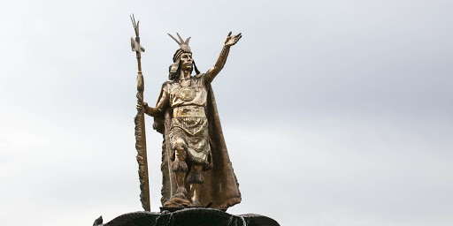 Statue of the Inca warrior King Pachacuteq at the center of Plaza De Armas in Cusco, Peru. 