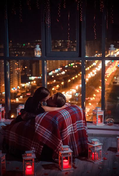 Fotógrafo de casamento Aleksey Naumov (isai1979). Foto de 2 de outubro 2019