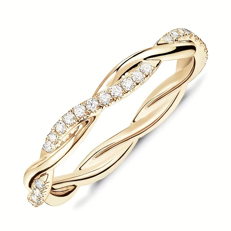 Bague croix unique et tendance pour femmes. Bijou de mode au design exclusif. Cadeau idéal pour un usage quotidien et toutes occasions.