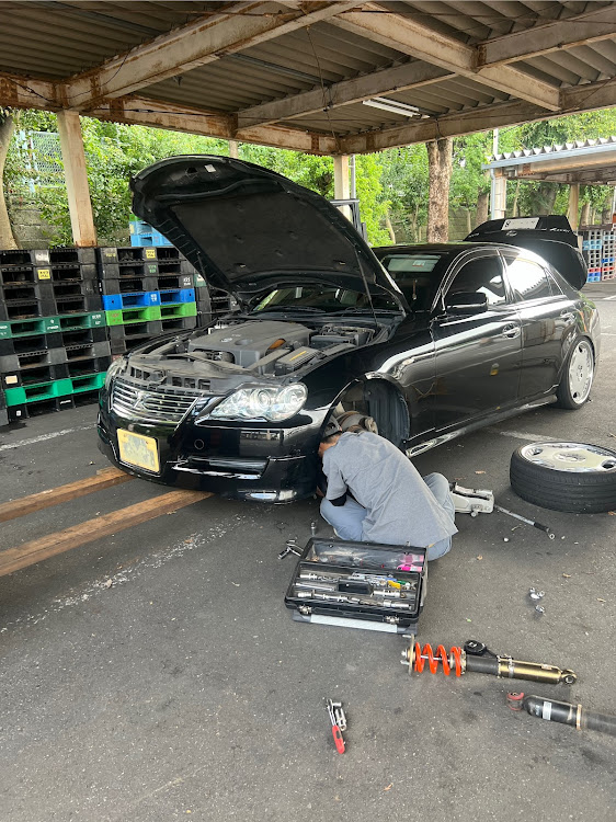 マークXの暑い、、暑いぞおおお！！・車高調整・みんなのバネレートはいくつですか？に関するカスタム事例の投稿画像2枚目