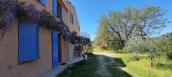 maison à Lauris (84)