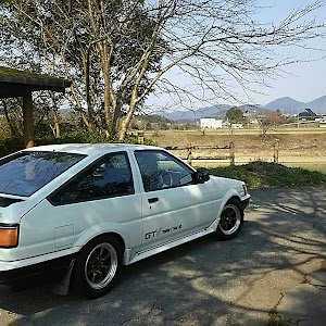 カローラレビン AE86