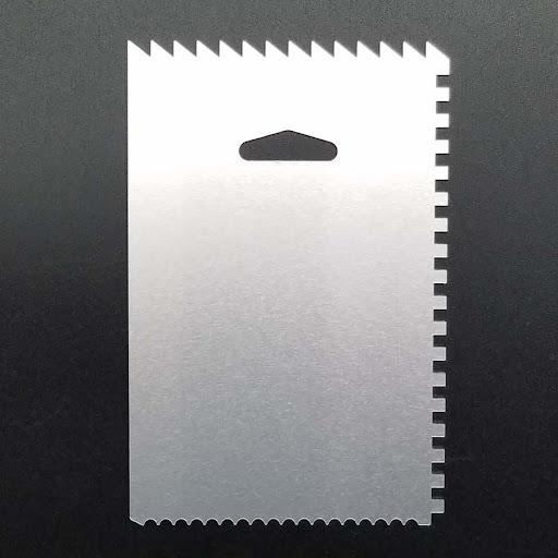Title 3, Stainless steel cake scraper for smooth frostin...