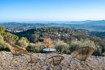 villa à Châteauneuf-Grasse (06)