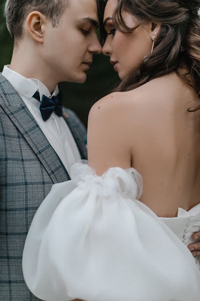 Wedding photographer Darina Sirotinskaya (darina19). Photo of 13 June 2021