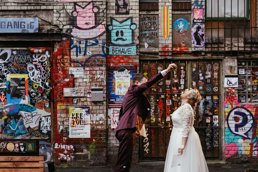 Wedding photographer Valentin Paster (valentin). Photo of 1 June 2018