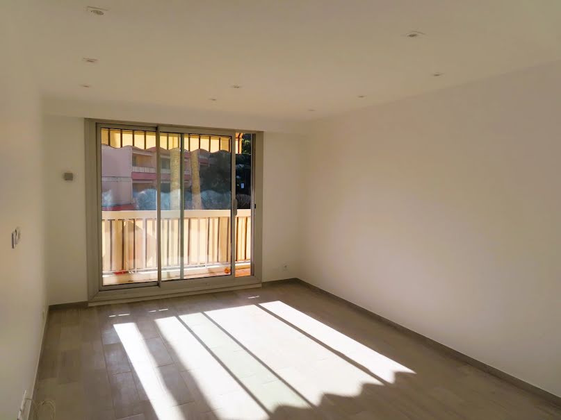 Vente appartement 3 pièces 60.18 m² à Cannes (06400), 268 000 €