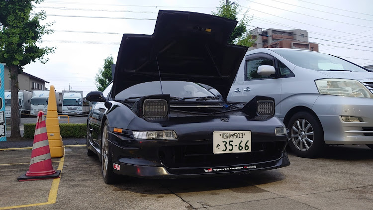 MR2のSW20 MR-2・洗車・謎の激痛・梅雨入り・研磨したからツヤ感倍増に関するカスタム事例の投稿画像3枚目