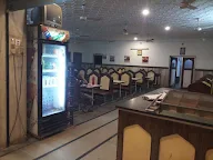 Samrat Hotel & Restaurant photo 2