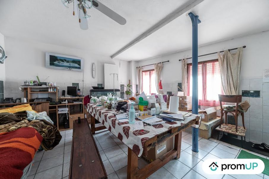 Vente maison 8 pièces 130 m² à Saint-Yorre (03270), 122 000 €