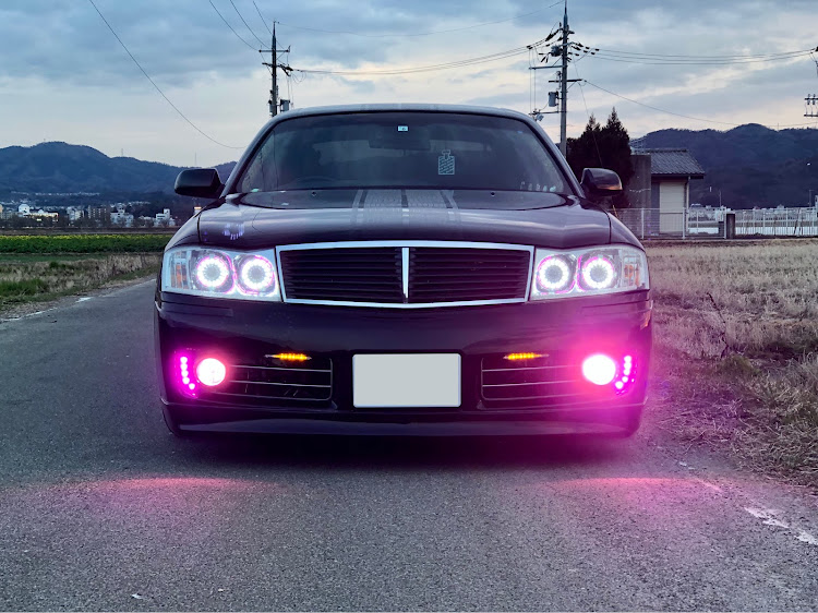 グロリアの3月4日は34の日・王冠👑・DIY・オイル交換・只今7万3千㌔に関するカスタム事例の投稿画像1枚目