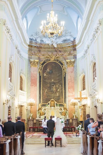 Fotógrafo de casamento Ákos Jurás (jurasakos). Foto de 16 de abril 2016