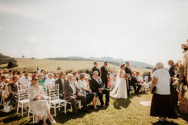 Wedding photographer Zuzana Kadašiová (zuzphotocollect). Photo of 29 January 2024
