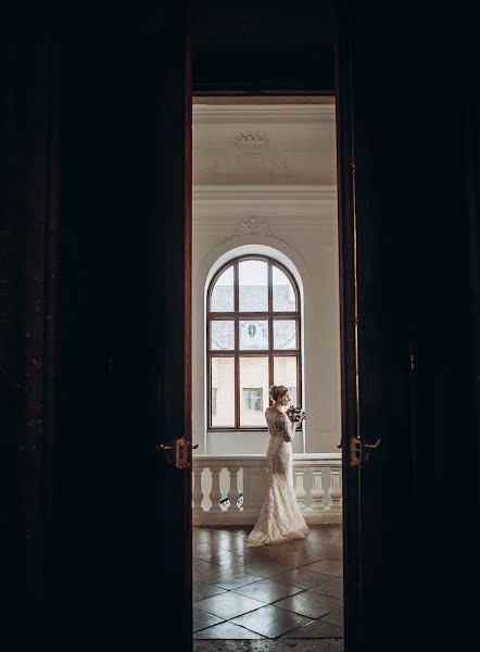 Bryllupsfotograf Anna Gomenyuk (annagomeniuk). Bilde av 13 februar 2019