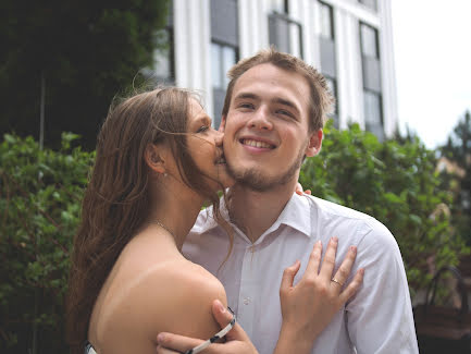 Fotógrafo de casamento Aleksey Vorobev (vorobyakin). Foto de 12 de março 2017