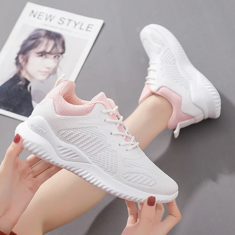 Nowe Buty Sportowe Damskie Siateczkowe Oddychające Białe Buty Podróżne Buty do Biegania Taty Wygodne i Lekkie