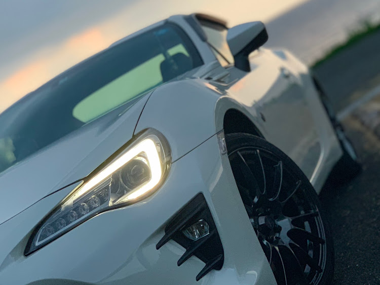 86のBRZヘッドライト・ヘッドライト交換・86後期に関するカスタム事例の投稿画像1枚目