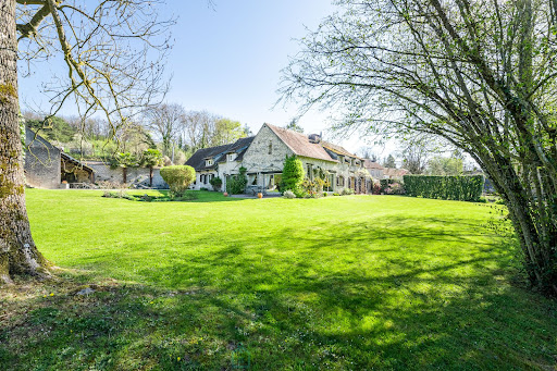 Property with pool 1
