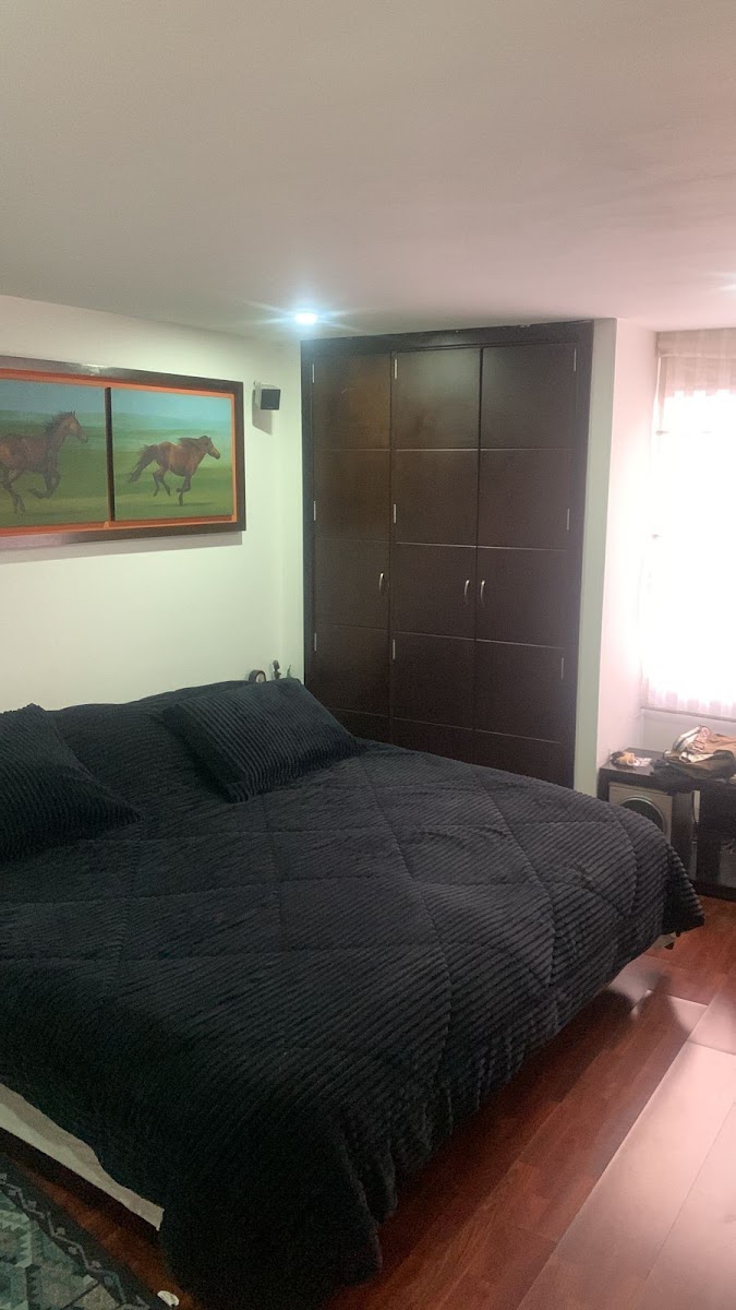 Apartamento En Venta - Los Rosales, Bogota