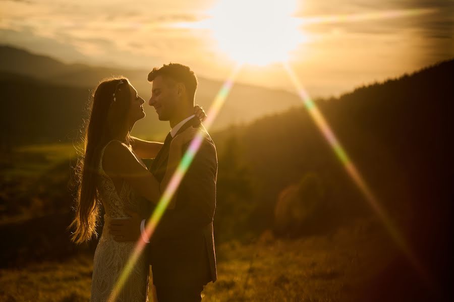 Fotografo di matrimoni Bartek Ziomek (bartekziomek). Foto del 17 ottobre 2022