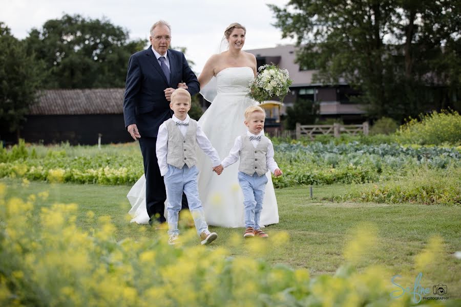 Fotógrafo de casamento Sophie De Bie-Den Heijer (denheijer). Foto de 7 de março 2019