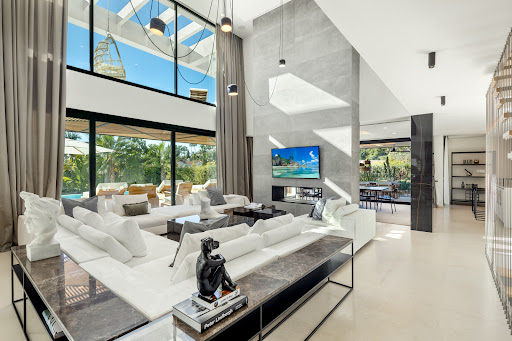 Villa avec piscine et terrasse 3