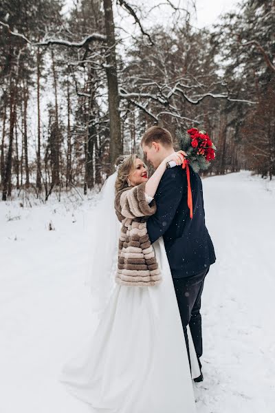 Fotografo di matrimoni Irina Shkura (irashkura). Foto del 14 febbraio 2018