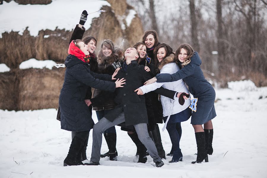 Wedding photographer Ekaterina Yuzhakova (eyuzhakova). Photo of 8 May 2014