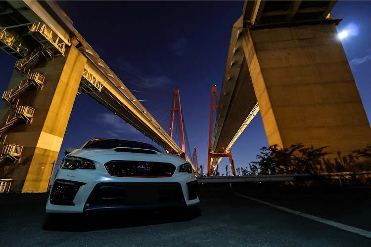 WRX STIのドライブ・車の写真撮るのが好きに関するカスタム事例の投稿画像1枚目