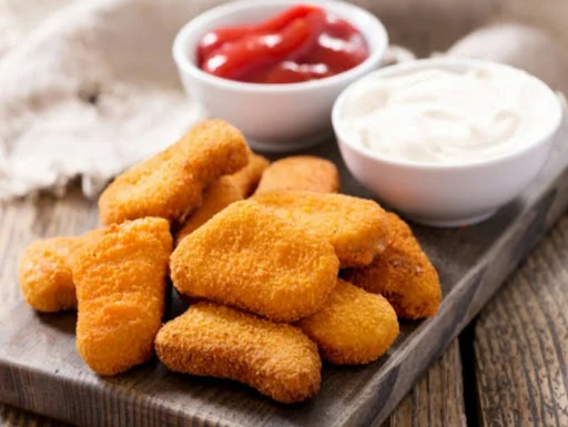 Chicken Nuggets (10Pcs)