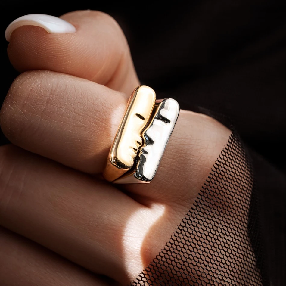 Creative Face Micro Expression Open Adjustable Ring. Express yourself with this unique and innovative ring, reflecting s