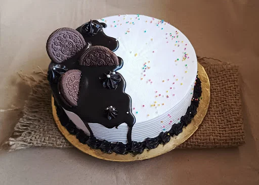 Special Oreo Cake Eggless