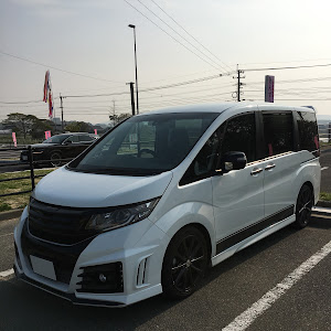 ステップワゴンスパーダ RP3