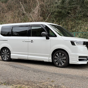 ステップワゴン RP8