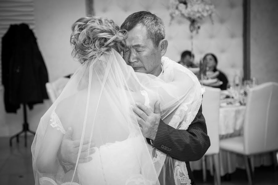 Fotógrafo de bodas Yuriy Yarema (yaremaphoto). Foto del 5 de marzo 2018