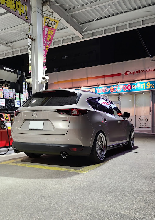 CX-8のガソリンスタンド・真夜中に関するカスタム事例の投稿画像3枚目