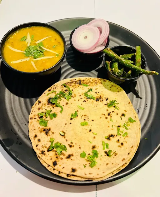 Dal Tadka Chapati Combo