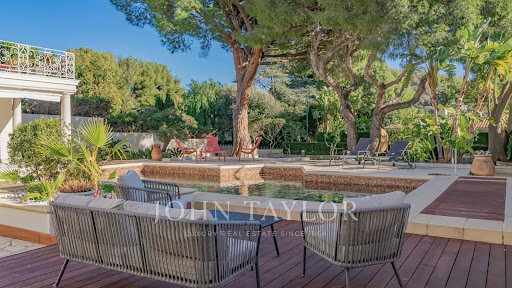 Villa avec piscine 2