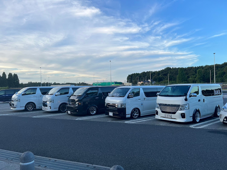 NV350キャラバンのB.O.R・富津箱車祭・最高な仲間たちに関するカスタム事例の投稿画像1枚目