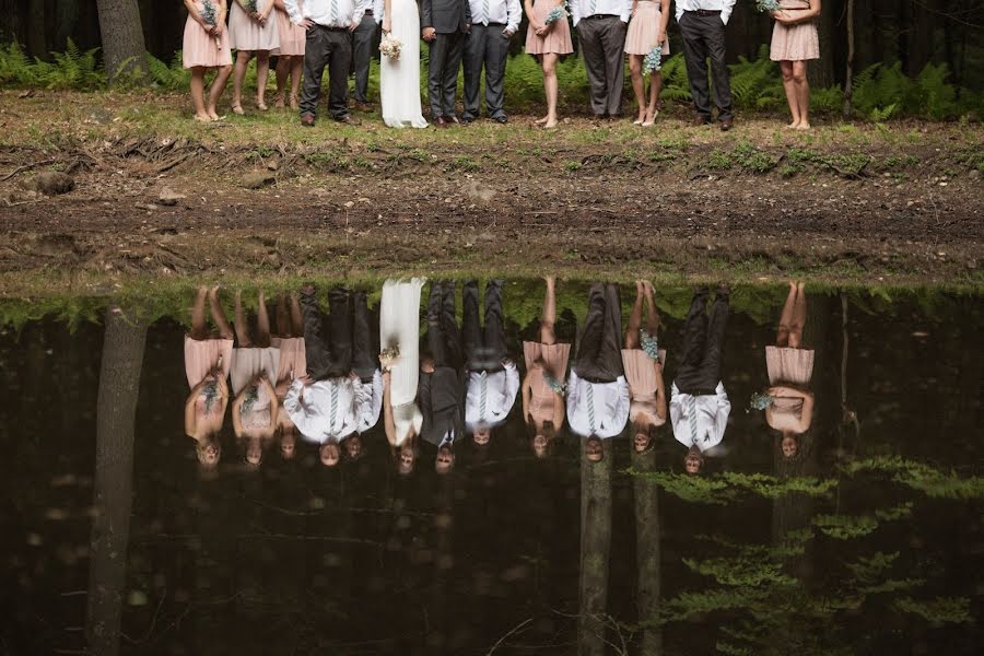 Fotógrafo de casamento Joshua Behan (joshuabehan). Foto de 9 de março 2020