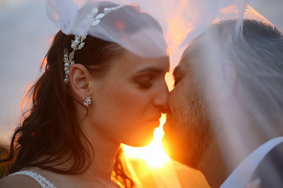 Fotografo di matrimoni Gyula Boros (borosgyula). Foto del 10 agosto 2023