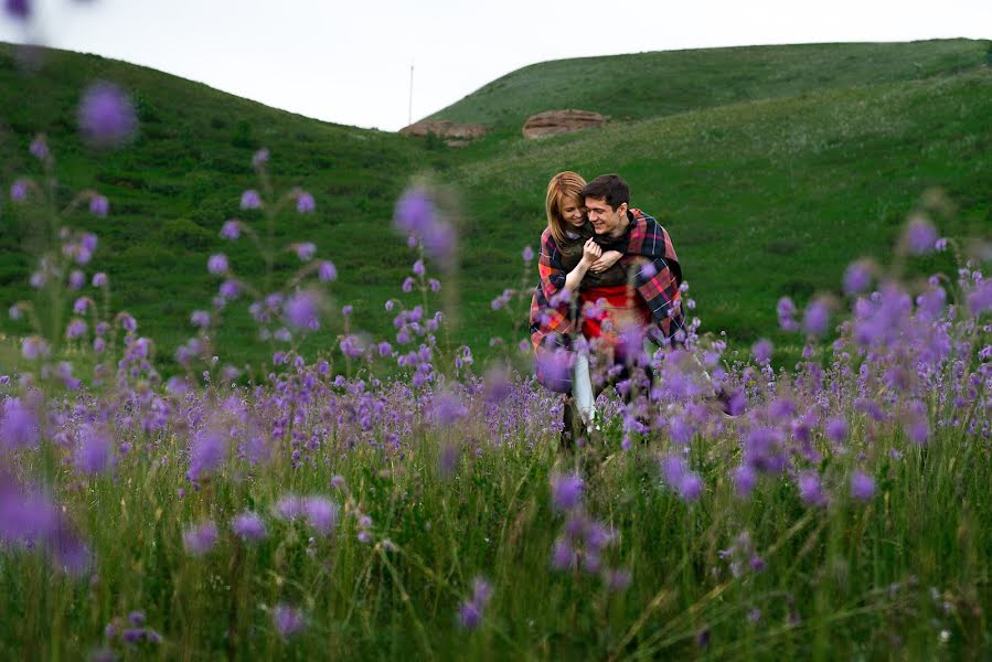 Fotografo di matrimoni Marina Vitol (demchenkomarina). Foto del 24 luglio 2017