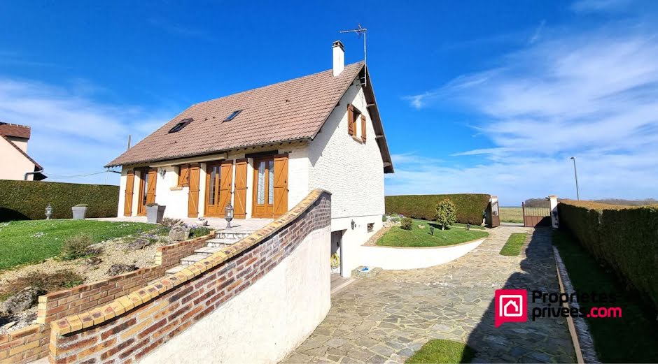 Vente maison 7 pièces  à Maintenon (28130), 324 900 €