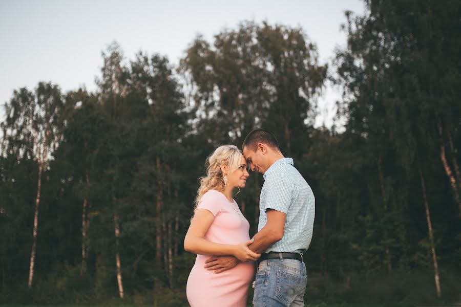 Wedding photographer Darya Gryazeva (snegsnega). Photo of 2 September 2016