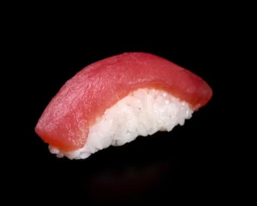 Tuna Nigiri [4 Pieces][sh]