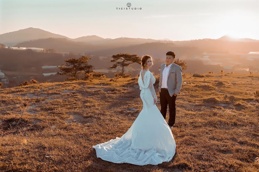 Photographe de mariage Ny Hằng (ticistudio). Photo du 28 mars 2020
