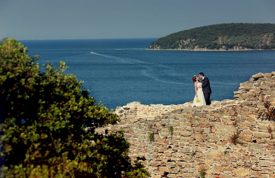 Fotógrafo de casamento Grigoris Leontiadis (leontiadis). Foto de 2 de setembro 2015